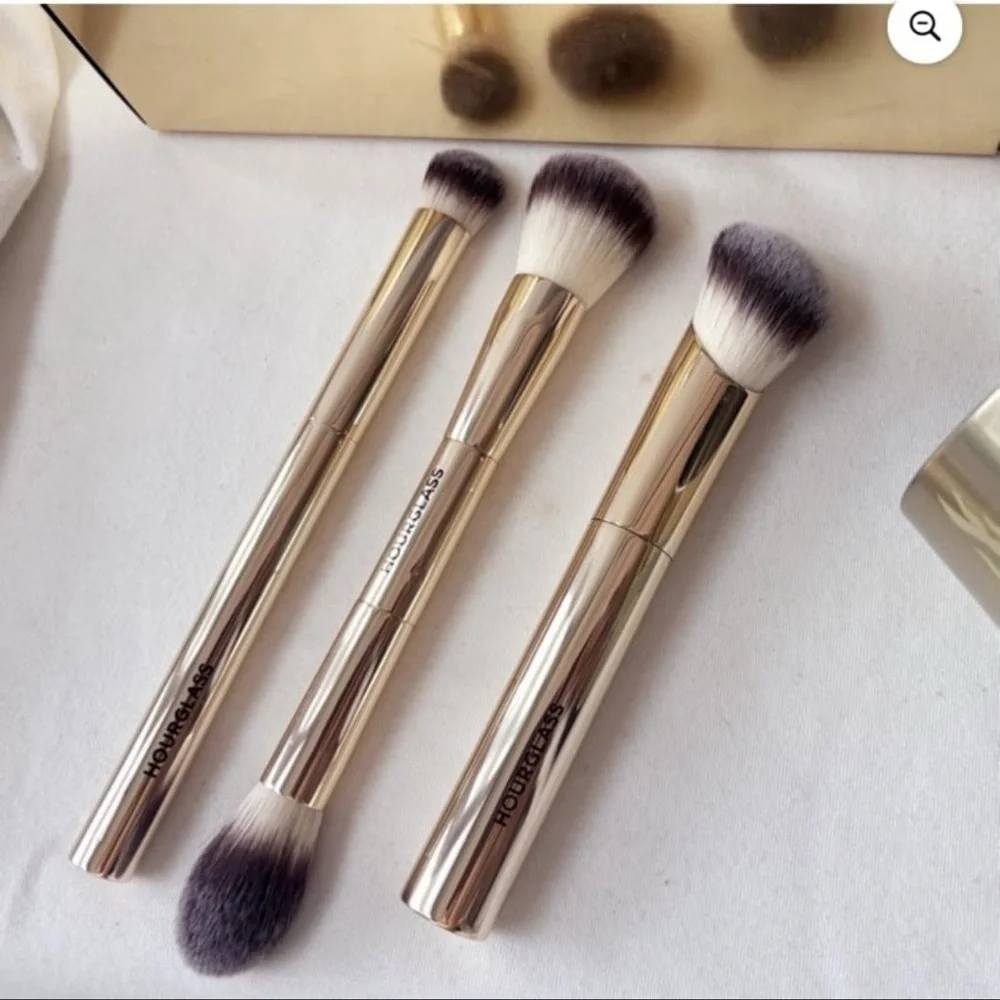 Hourglass Complexion Essentials Brush Set - Dragon Limited Edition 2024   ~NEW~